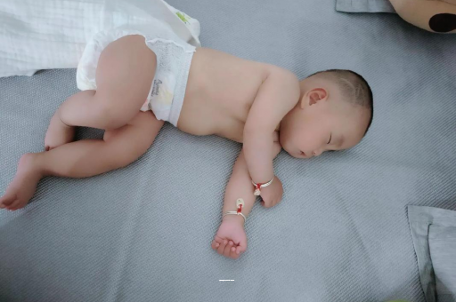 鄢陵孕妇肚子一跳一跳